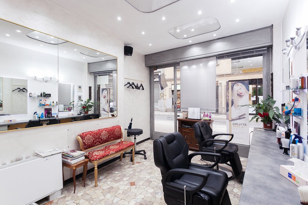 CR Parrucchiere, Duomo, Milano