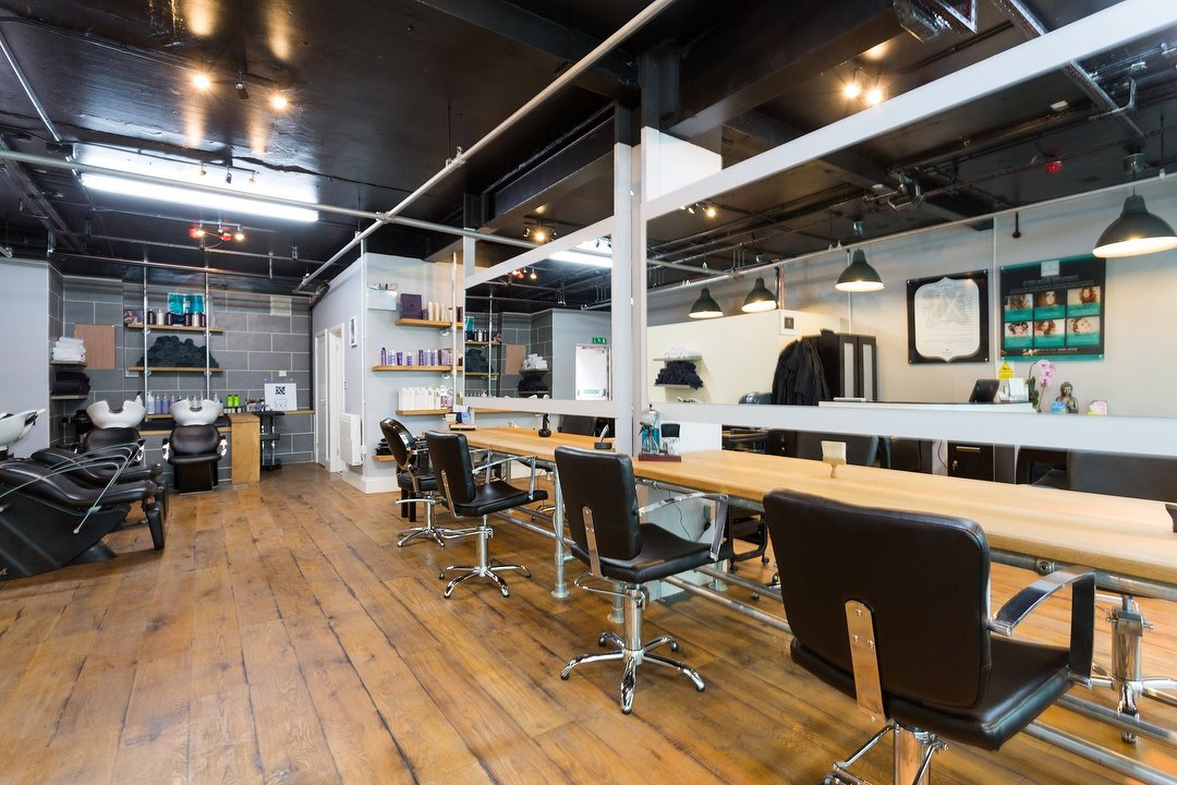 Hairdressers And Hair Salons In Leeds City Centre Leeds Treatwell