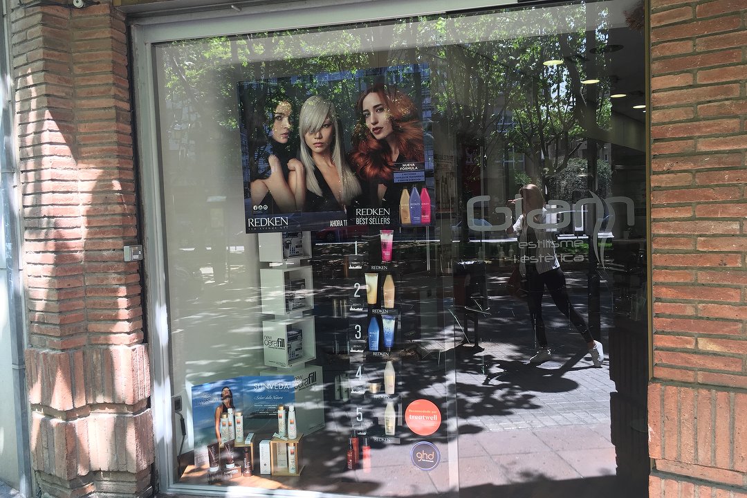 Estilisme i Estètica Glam, Sector Centre, Provincia de Barcelona