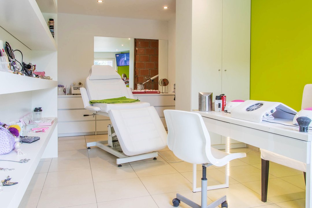 Forever Beauty & Nails, Lokeren, East Flanders