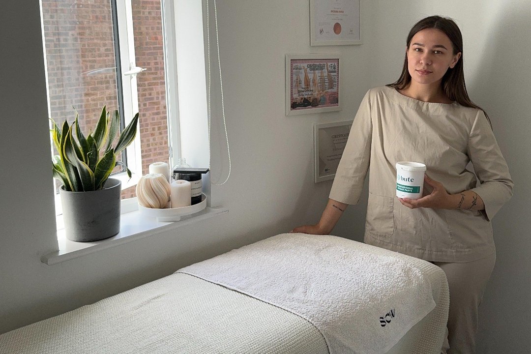 Suzy Sugaring / Anti Aging Face Massages, Osterley & Spring Grove, London