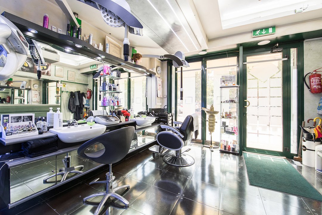 Maurizio  Look Parrucchiere, Torrevecchia, Roma