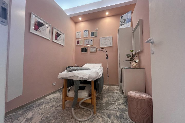 Le Visage Lo Specchio Della Bellezza - Épilation Roma - Photo de galerie - OneBooking