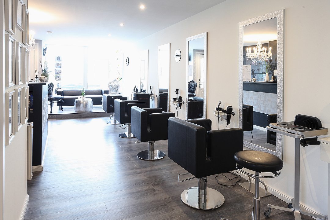 Hairstylist and more by Jenny, Bergedorf, Hamburg