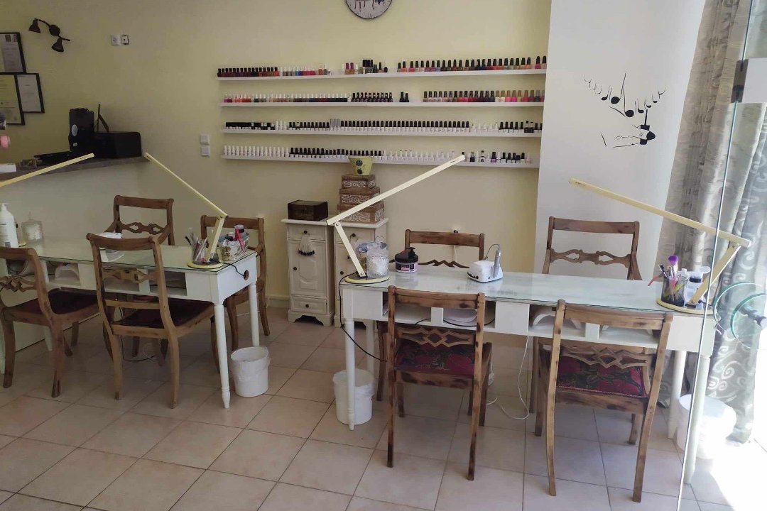 Baroque Studio Nails, Agios Eleftherios, Athens