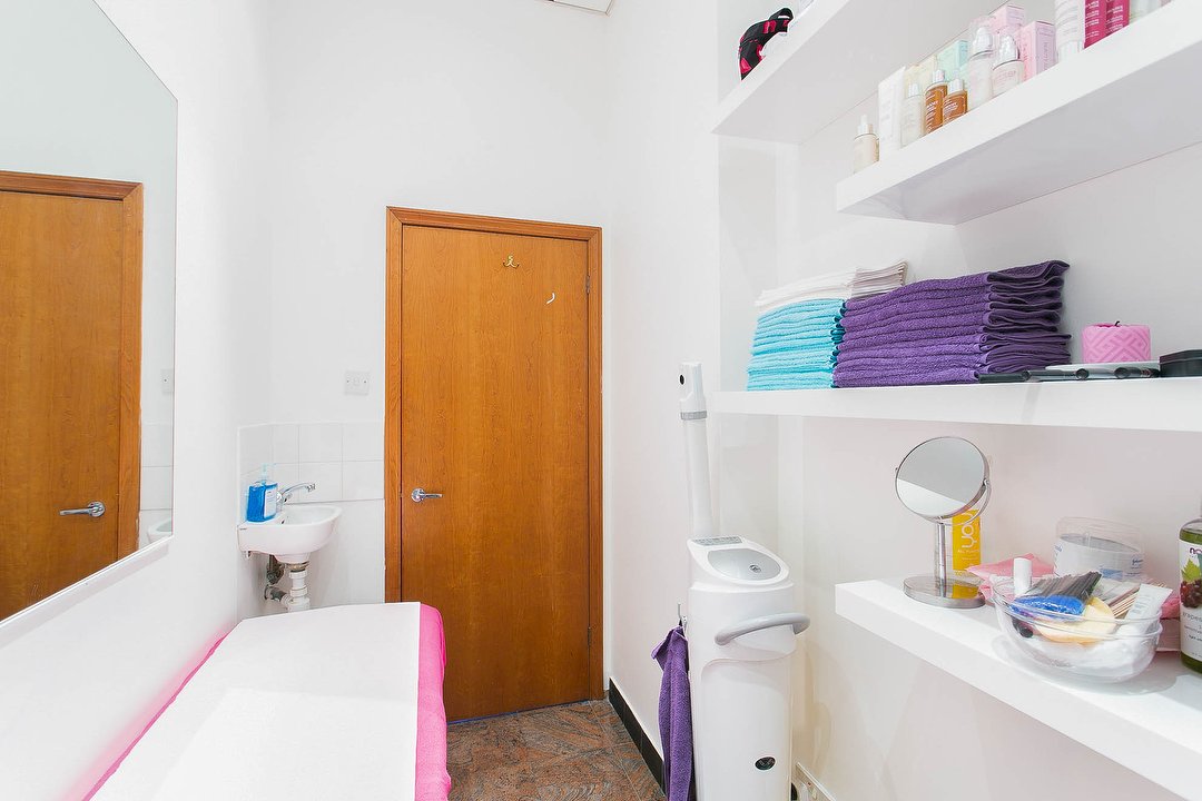 Beauty Palace, Westbourne Grove, London