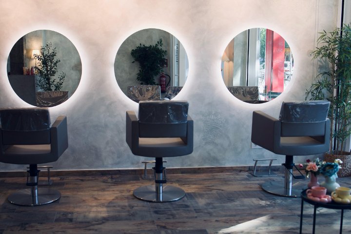 Aytorpeza Hair Studio - Coiffure Fuenlabrada - Photo de couverture - OneBooking