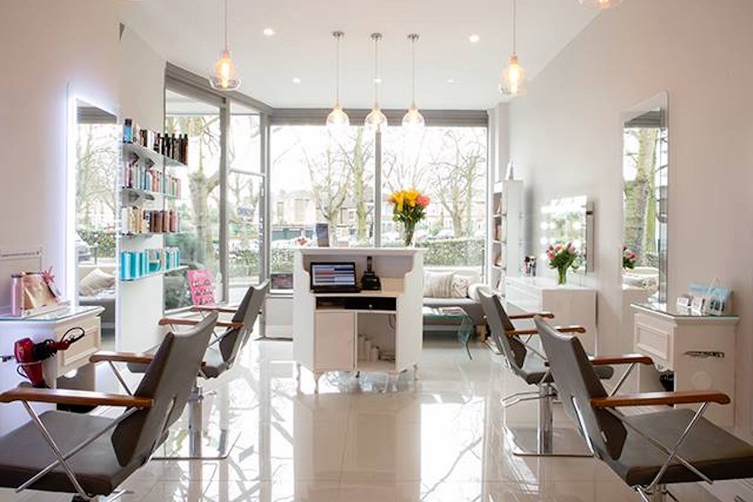 Nails By Leon (located in Tila Studios), West Hampstead, London