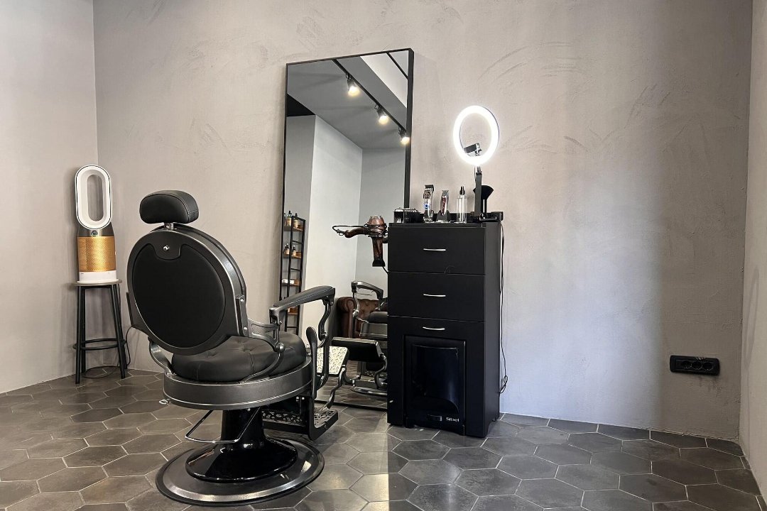 Persevera Hair Studio, Porta Garibaldi, Milano