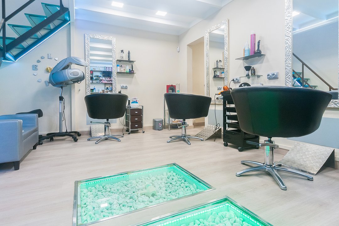 Sil Perruqueria i Estética Unisex, La Barceloneta, Barcelona