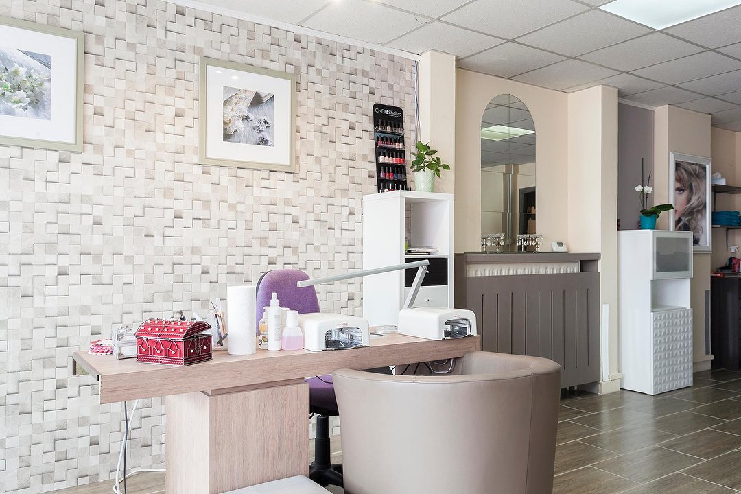 Mix Beauty nagelstudio, Bredabaan, Antwerpen