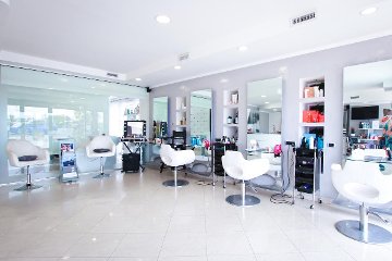 Luxury 73 Estetique Salon