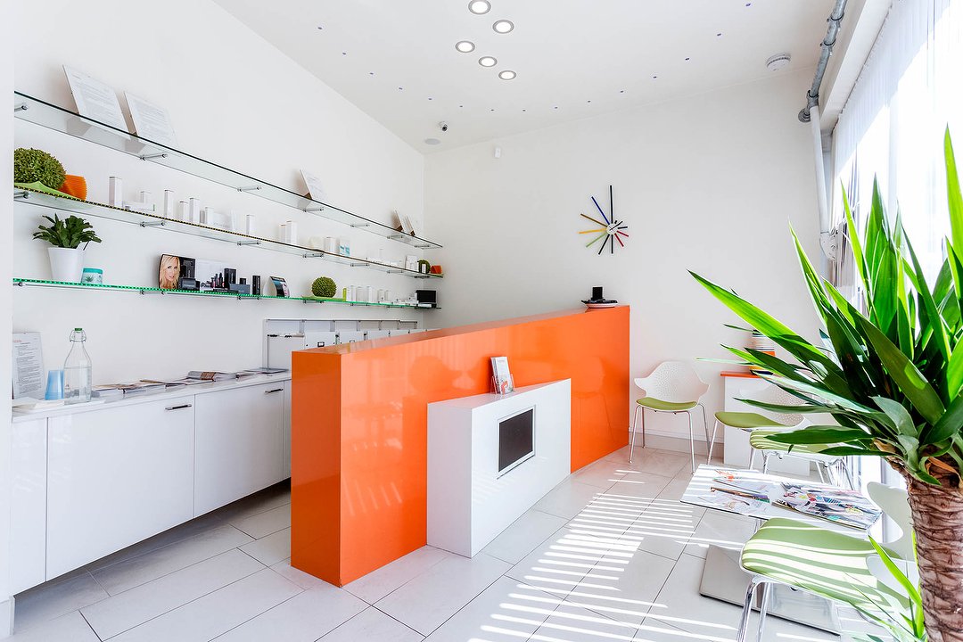 Laze Away Aesthetic Centre, Knightsbridge, London