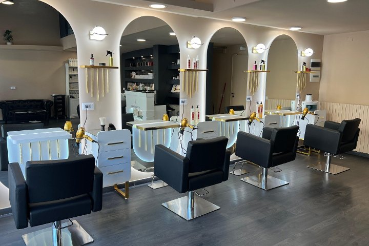 Coiffure de Paris by Italy Woman - Coiffure Monza MB - Photo de galerie - OneBooking