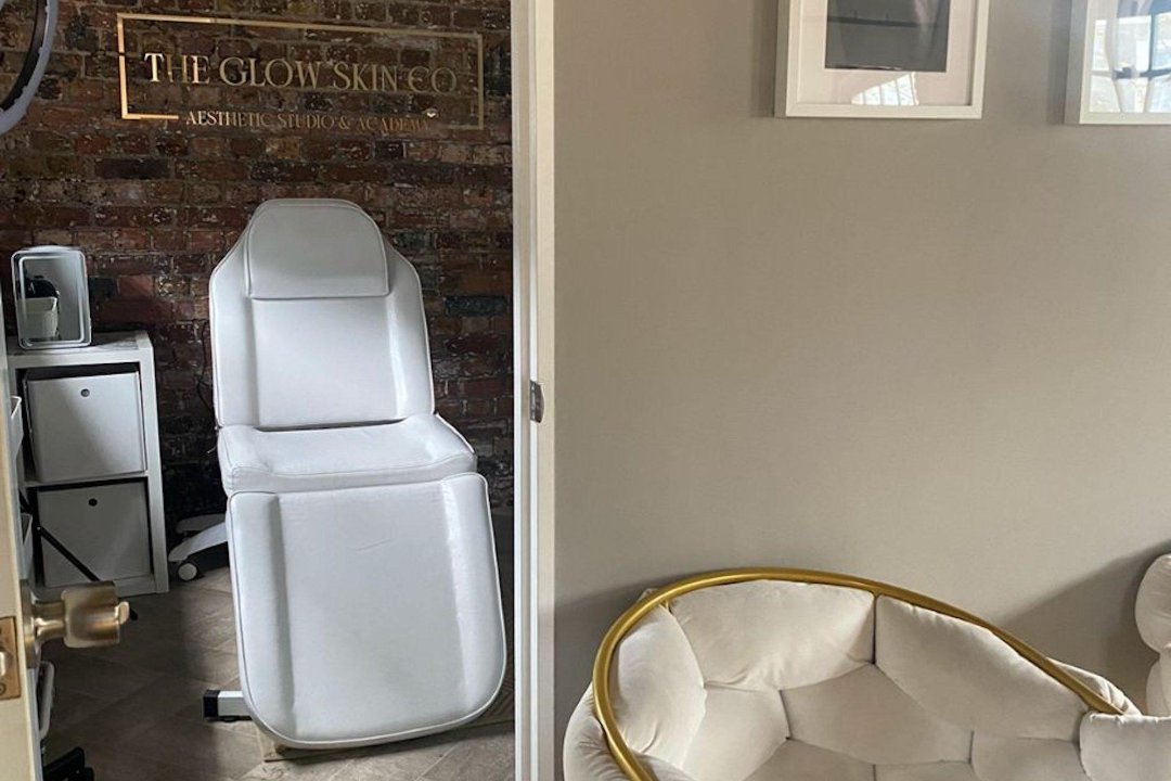 The Glow Skin Co. Aesthetic Studio & Teeth Whitening Academy, Chalk Farm, London