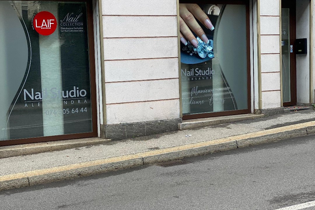 Nail Studio di Aleksandra, Lugano