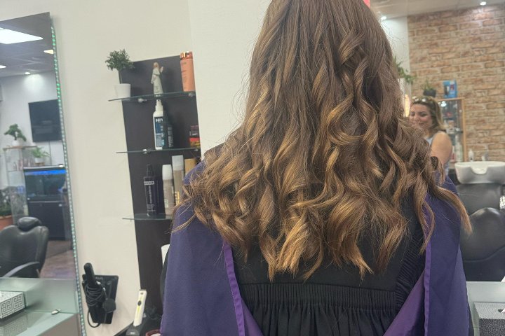 Bita Hair Studio - Coiffure Southampton - Photo de galerie - OneBooking
