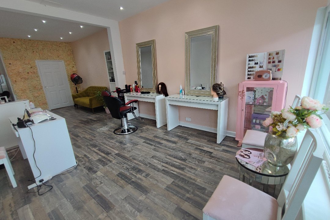 Nas Hair & Beauty, Seedley, Salford