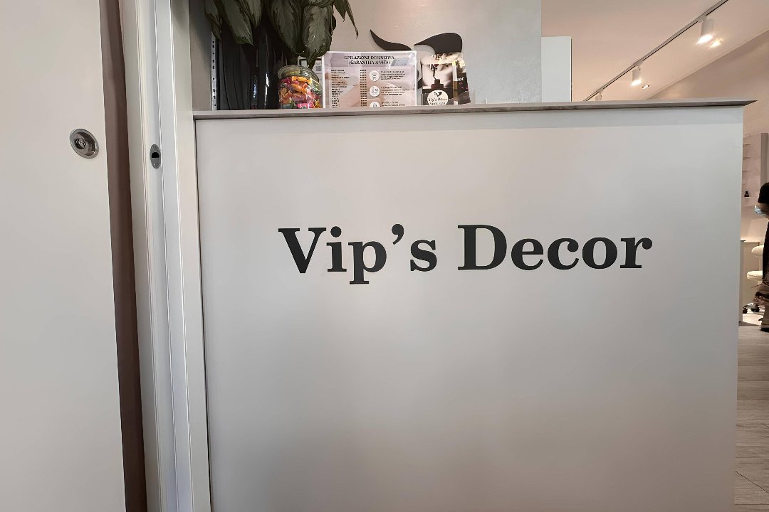 Vip’s Decor - Nails Spa, Ortomercato, Milano