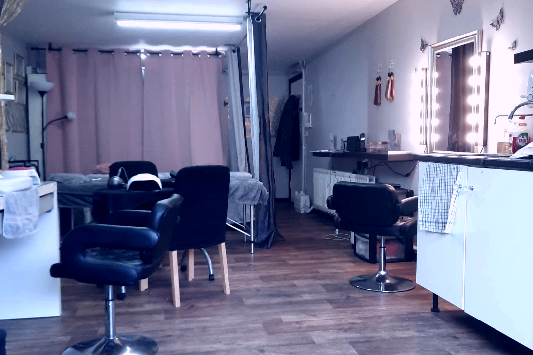 Luxy You Beauty Salon & Training Academy, Newcastle City Centre, Newcastle-upon-Tyne