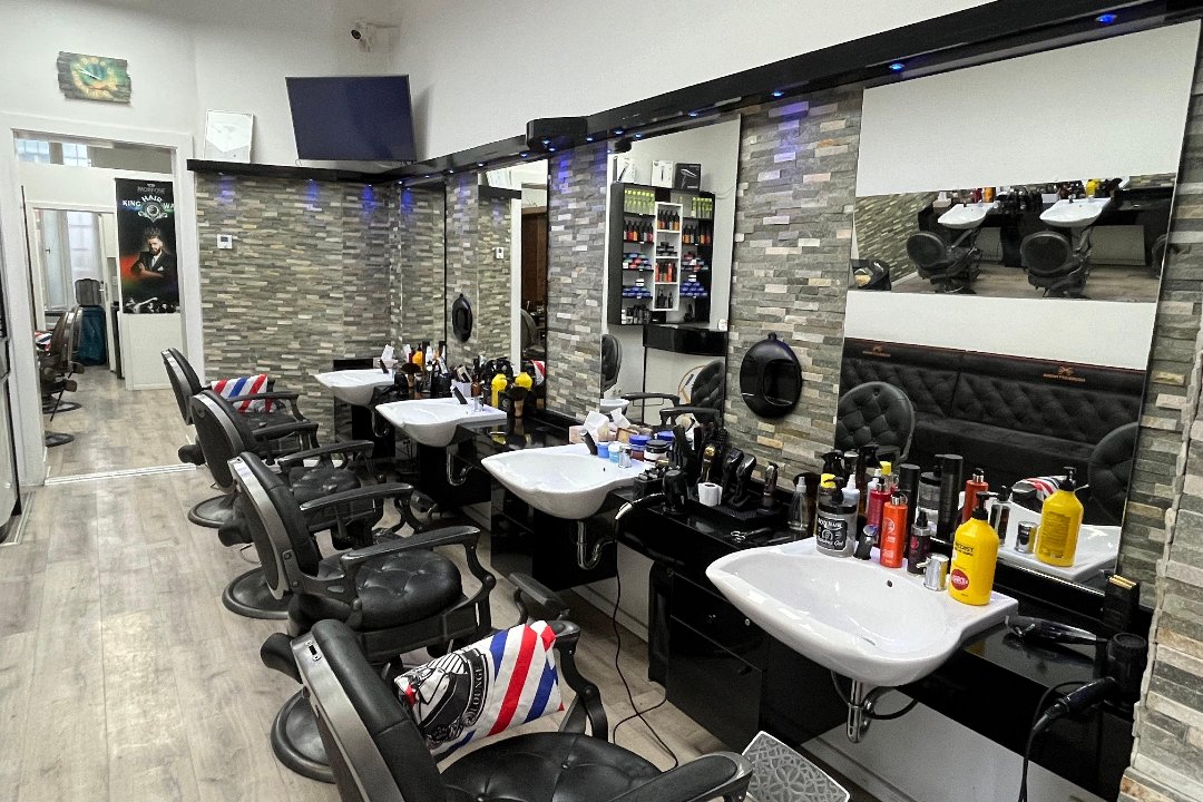 Golden City Friseur, Friedenau, Berlin