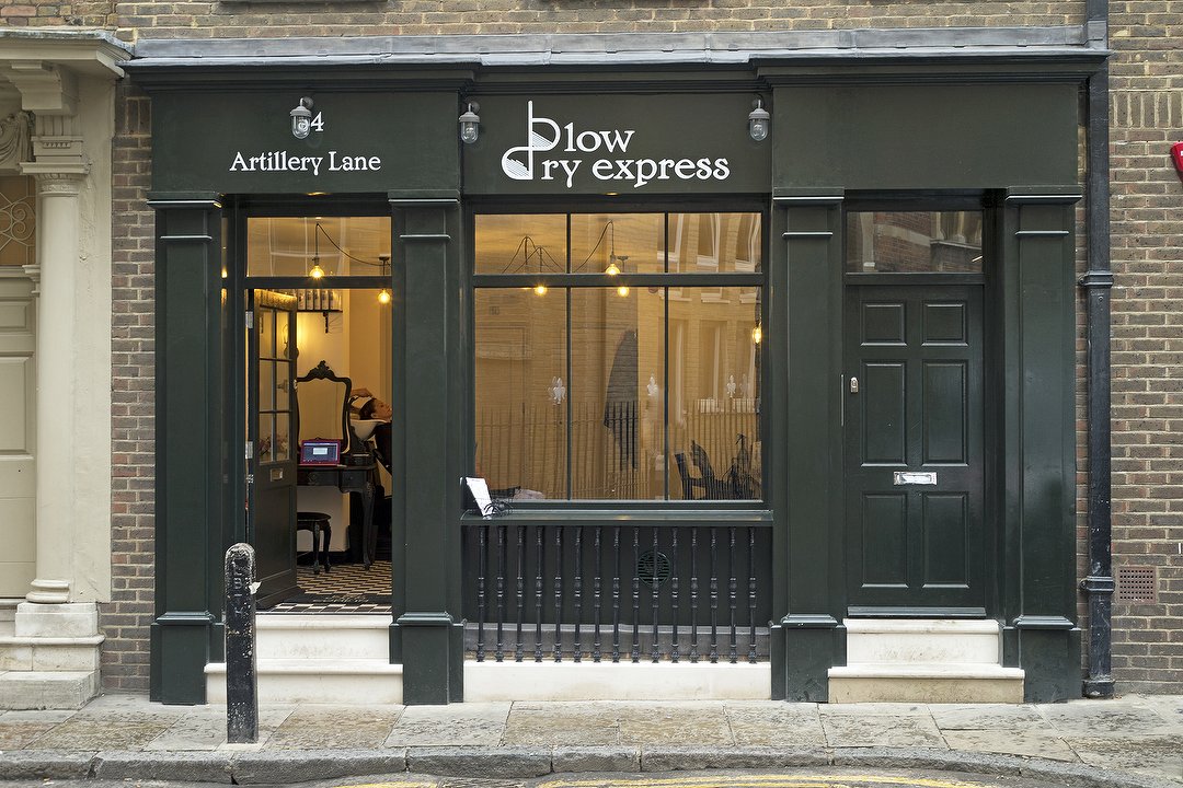 Express blow dry store
