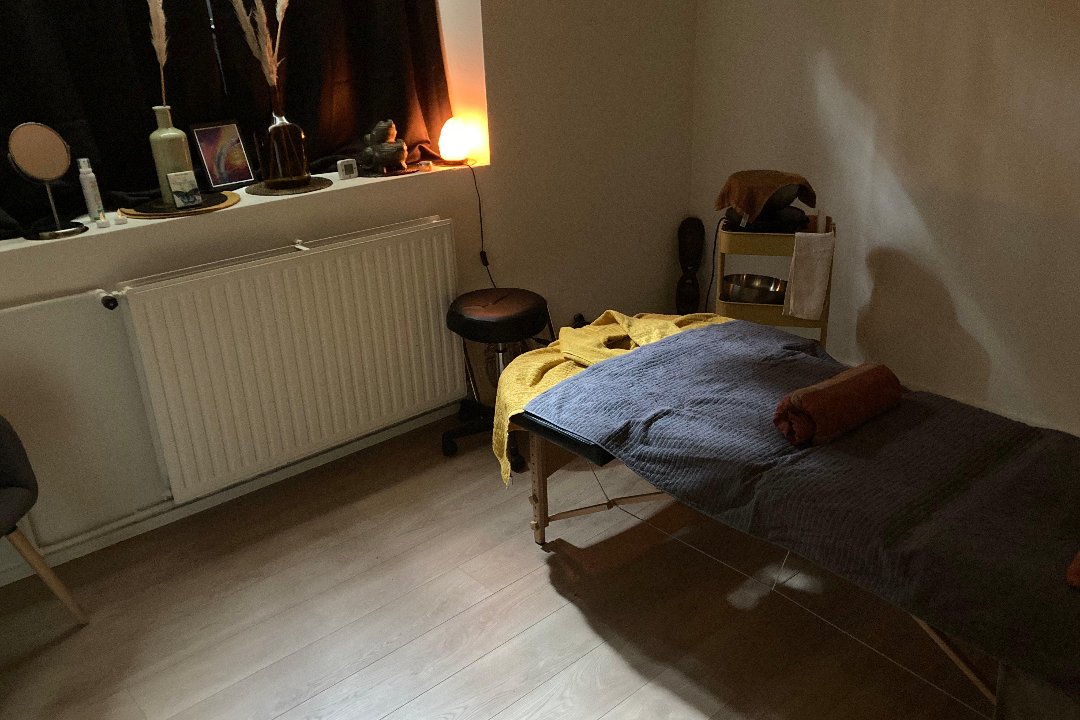 Aja Massage et réflexologie, Brugmann-Lepoutre, Ixelles - Ouest