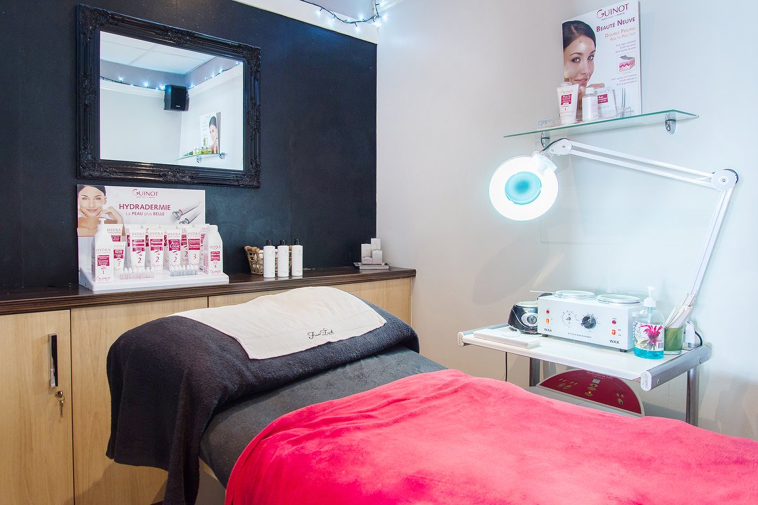 Final Touch Beauty, Broxburn, Lothians