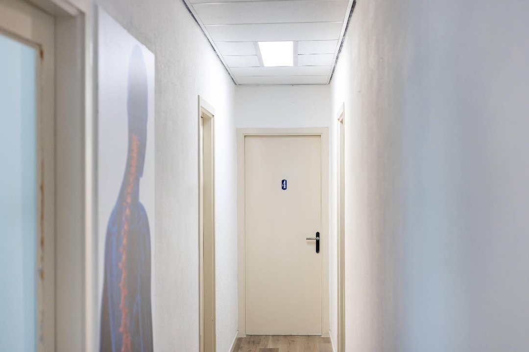 Seven Sisters Beauty, Parallelweg, Den Haag