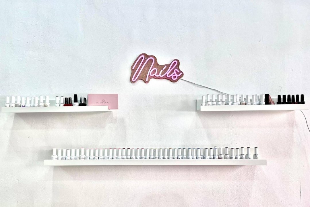 Libelulas Nails, Granada
