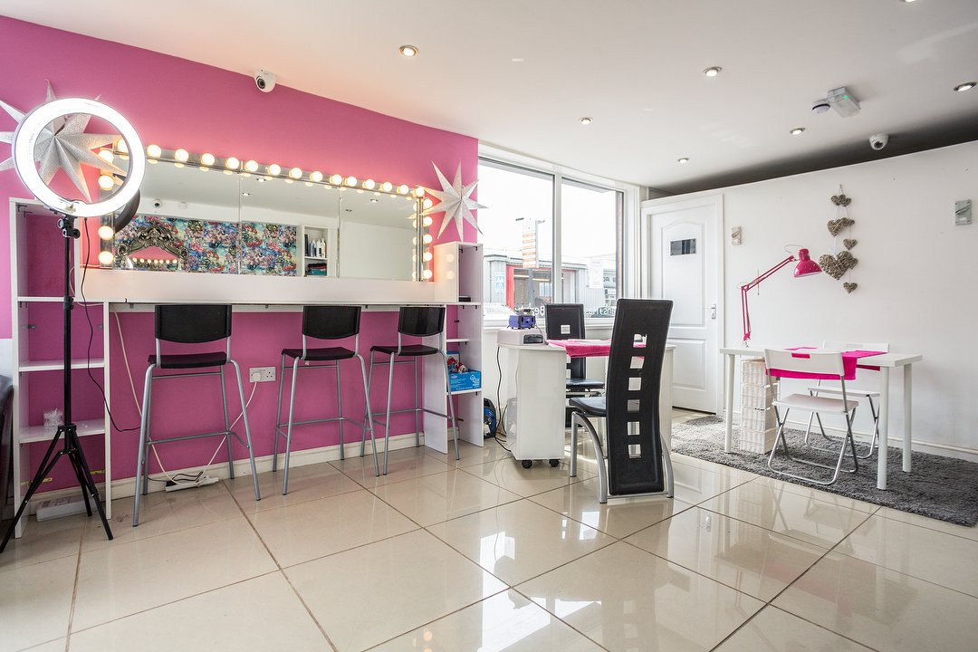 Escape Lounge Salon, Kearsley, Bolton