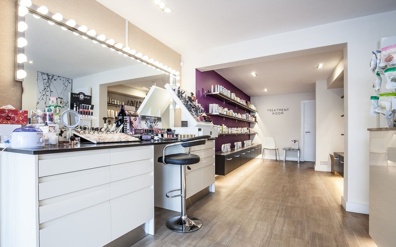 gel-manicures-near-potters-bar-hertfordshire-treatwell