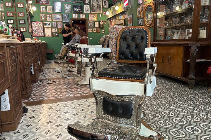 La Barbería del Tío Jorge - Exclusive - Barbier Zaragoza - Photo de galerie - OneBooking