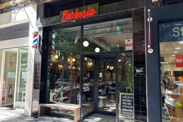 La Barbería del Tío Jorge - Exclusive - Barbier Zaragoza - Photo de galerie - OneBooking