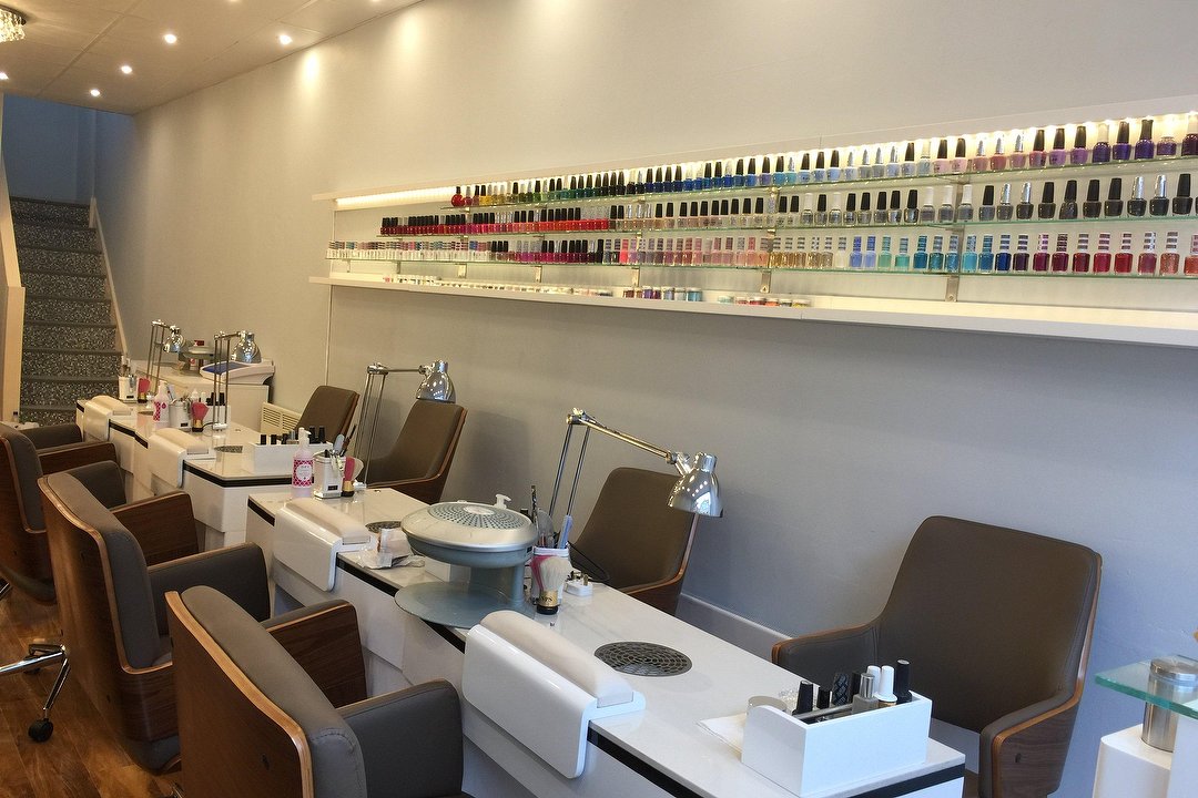 Haven Nails, Castleford, Wakefield