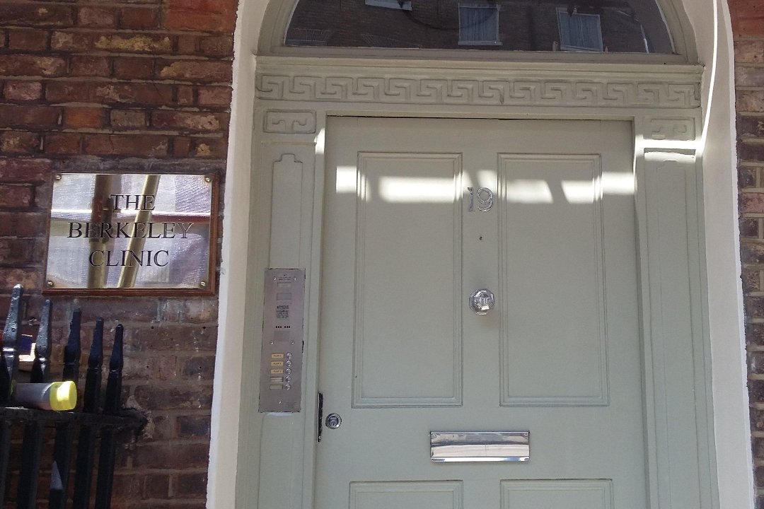 Earth Rose Massage at The Berkeley Clinic, Marble Arch, London