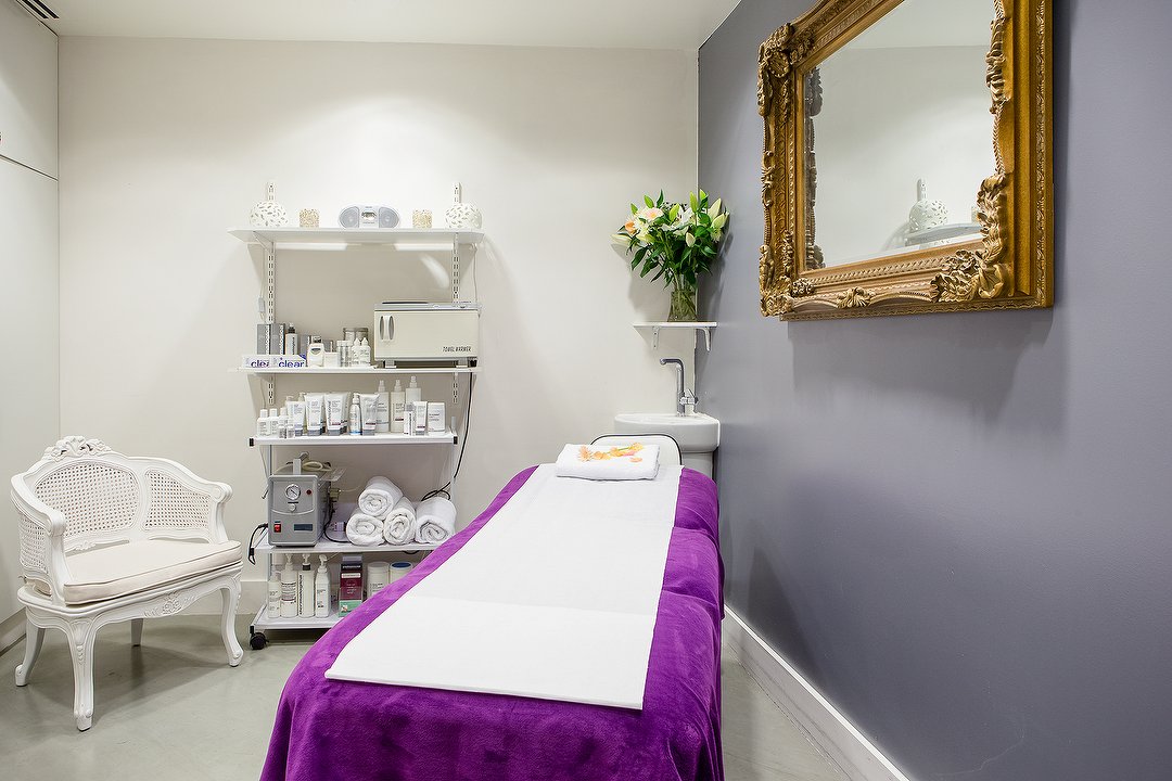 Irinas Beauty Salon, Battersea, London