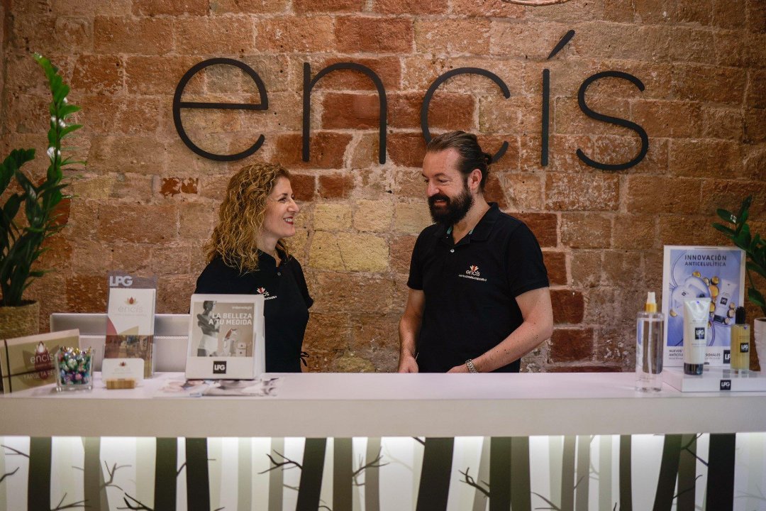 Encís Centre d'Estètica i Dietètica, Dreta de l'Eixample, Barcelona