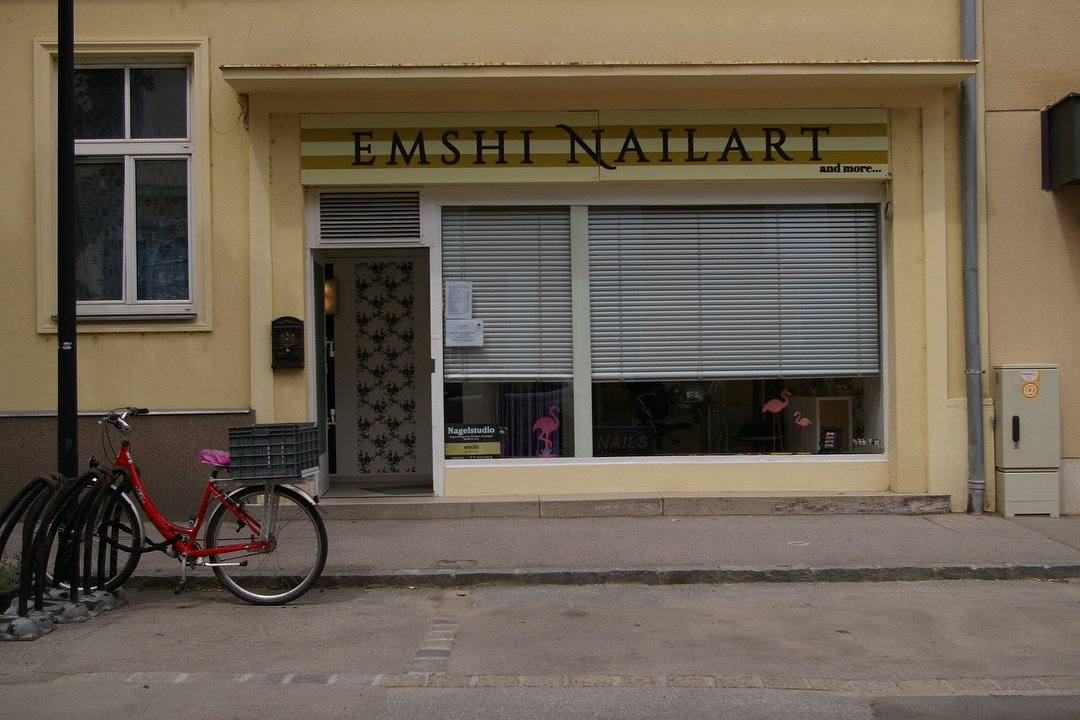 emShi - Nailart by Emi, Stockerau, Wien und Umland