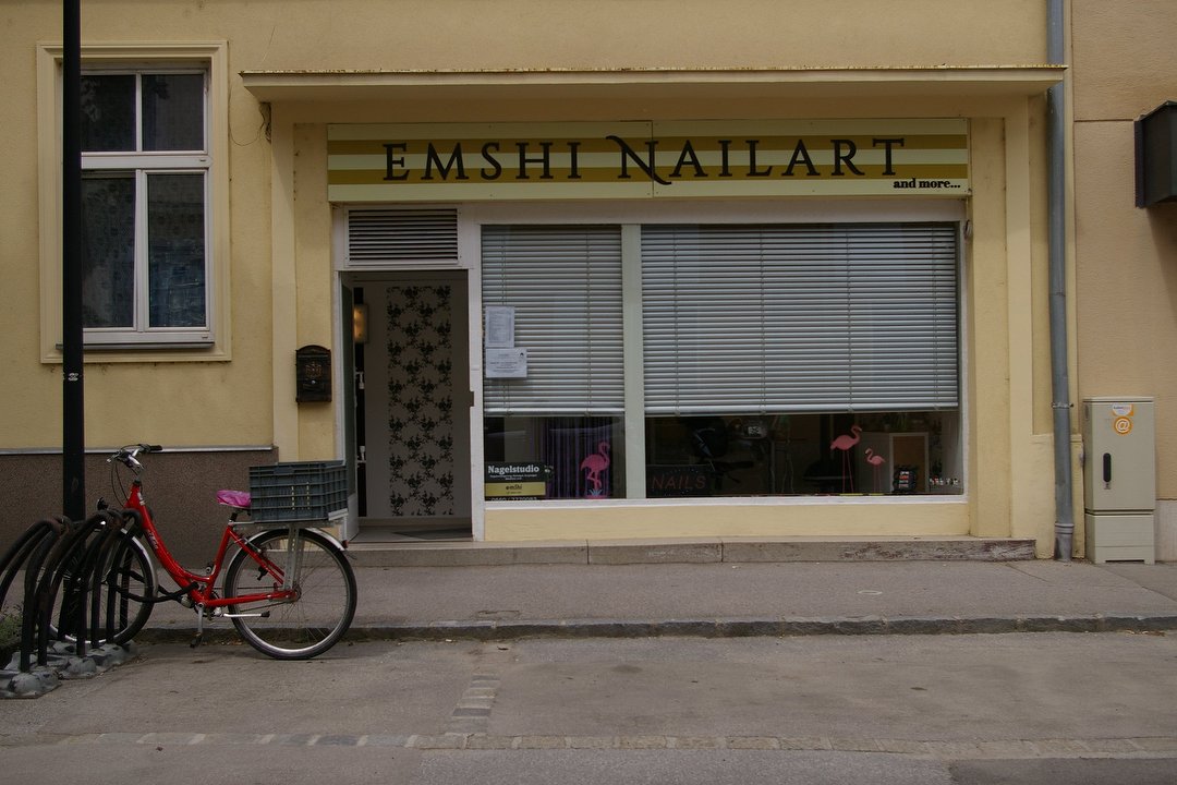 emShi - Nailart by Emi, Stockerau, Wien und Umland