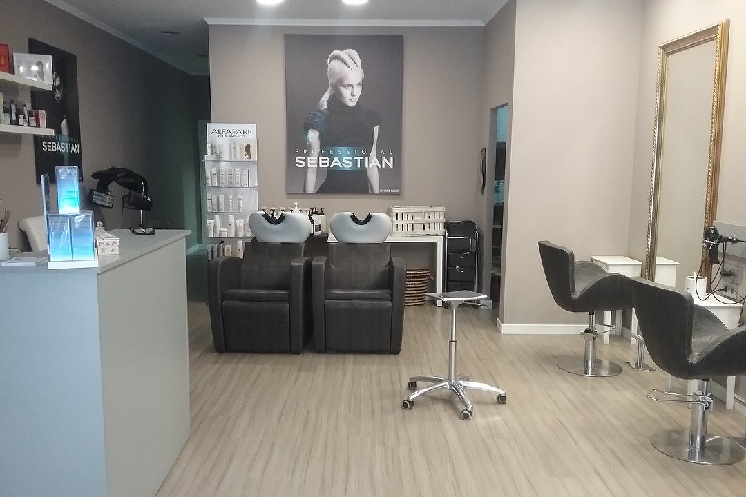 Equip d'Estilistes M&D, Ca n'Aurell, Provincia de Barcelona