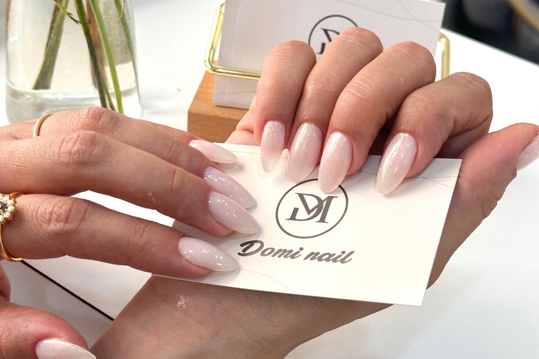 Domi Nail, Cenisio, Milano