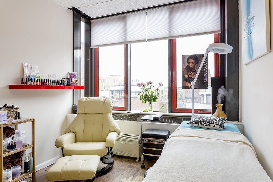Nail Spa - West Ealing, West Ealing, London