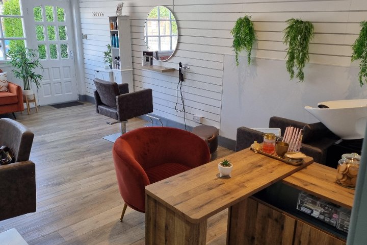 Alexa Nails - Onglerie 8 Stainbeck Avenue - Photo de galerie - OneBooking