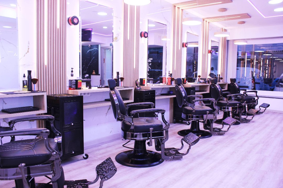 Anoval Barber Shop, Parla, Comunidad de Madrid