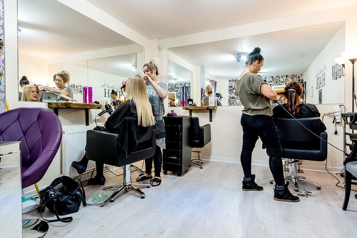 Vogue Studios | Hair Salon in Tingley, Leeds - Treatwell