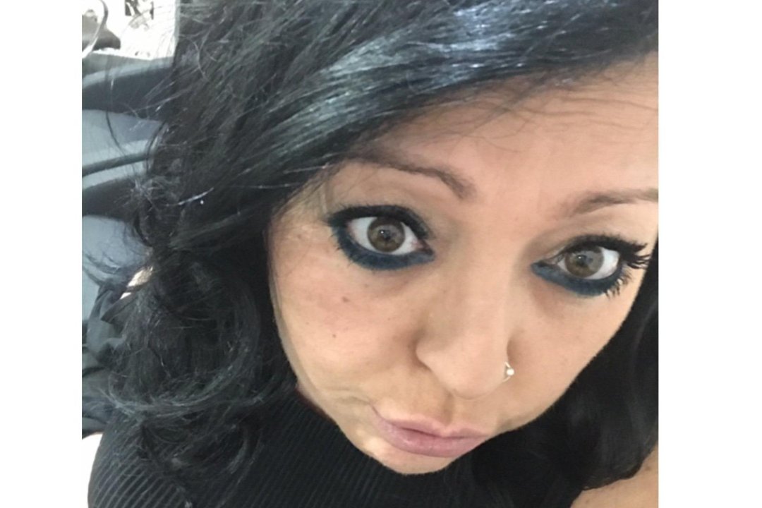 Clarissa Coiffeur, Fuorigrotta, Napoli