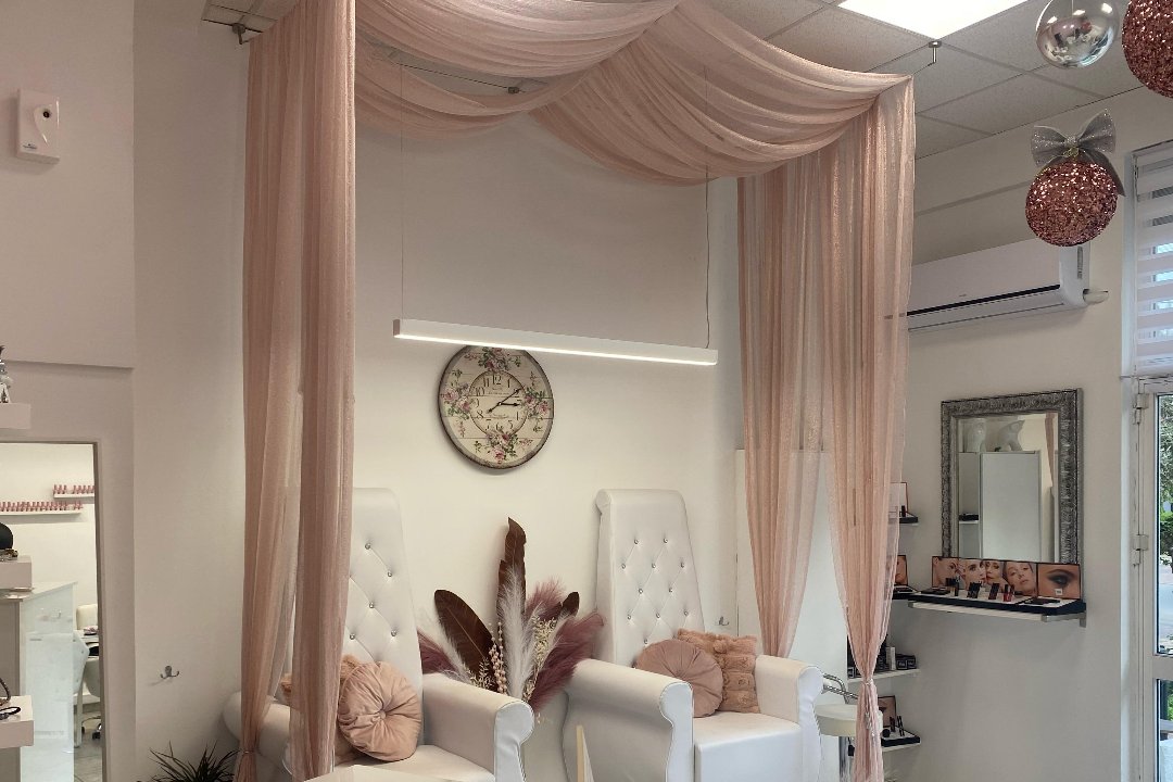 Unique Beauty Salon, Dafni, Αττική