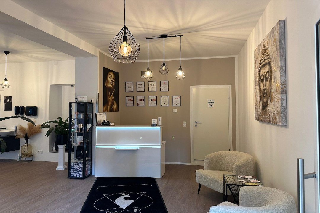 Zehra Kosmetik Studio, Bad Vöslau