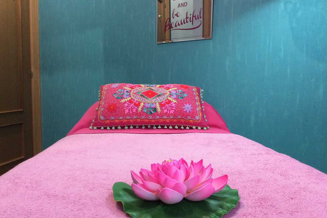 Maria José Domínguez Salón de Belleza, Velázquez, Madrid